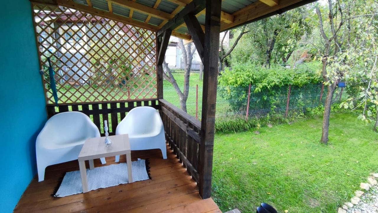 La Casuta Villa Fieni Exterior foto